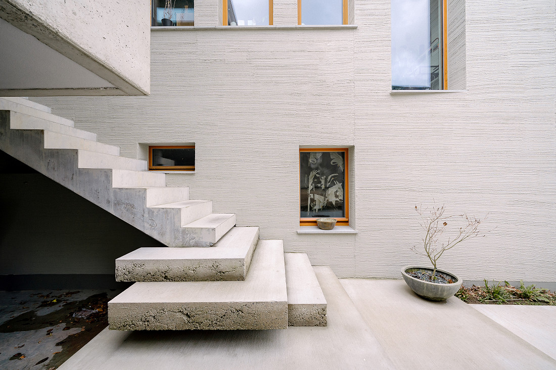 60er Jahre trifft Beton + Glas