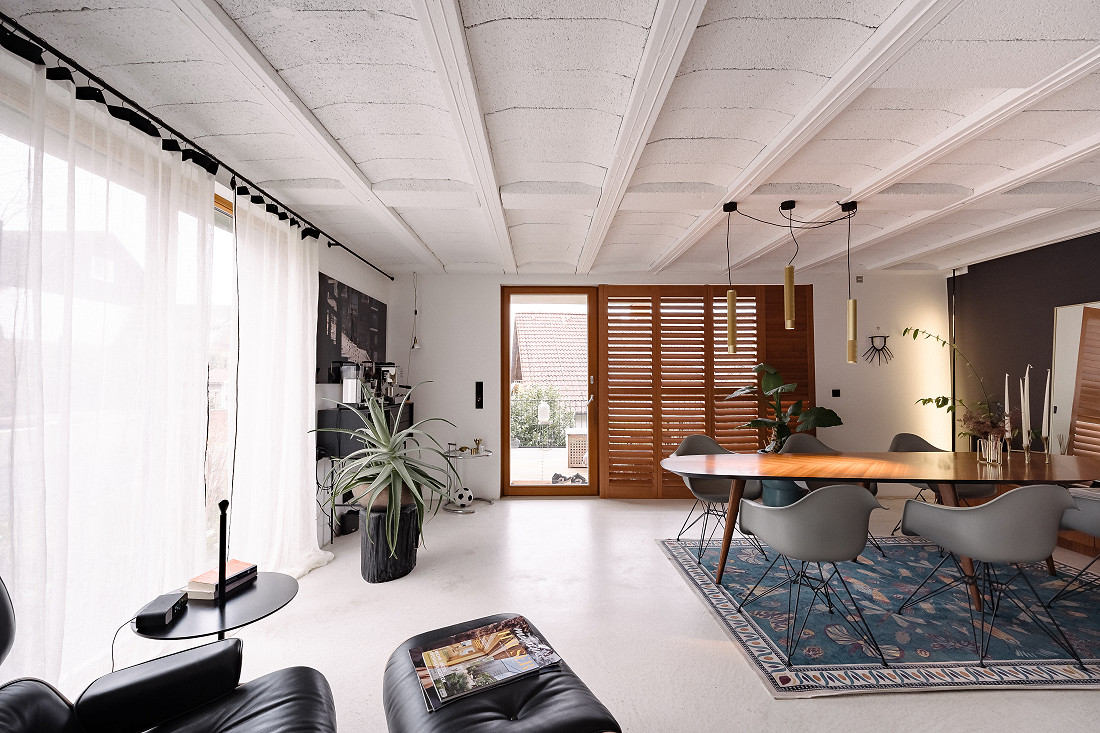 60er Jahre trifft Beton + Glas